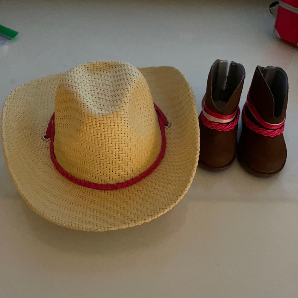 American girl doll Western hat and cowboy boots